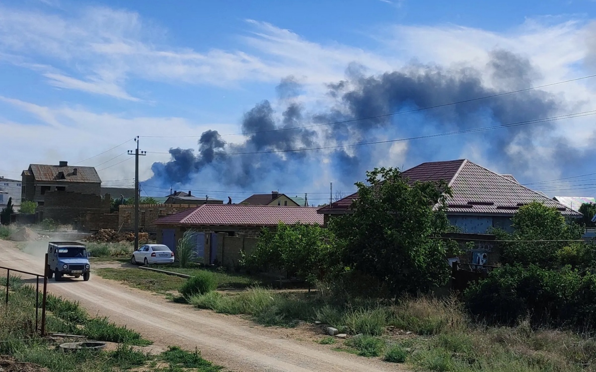 Các giả thuyết về loạt vụ nổ bí ẩn tại căn cứ Nga trên bán đảo Crimea
